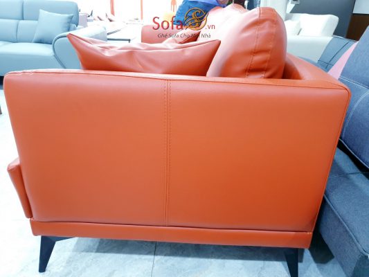 Ghế sofa băng da SFB 02 có sẵn tại Showroom Sofas.vn